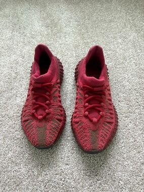 Adidas Yeezy slate Red 350 V2 cmpct Sneakers